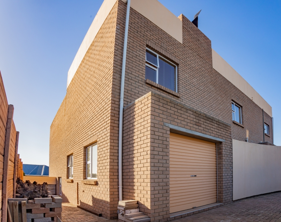 3 Bedroom Property for Sale in Strandfontein Western Cape